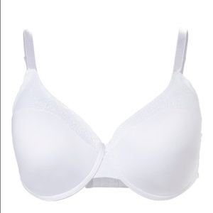 ✨2/$22✨ *NWT BODY NATURALS Lace Trim Full Support T-Shirt Bra